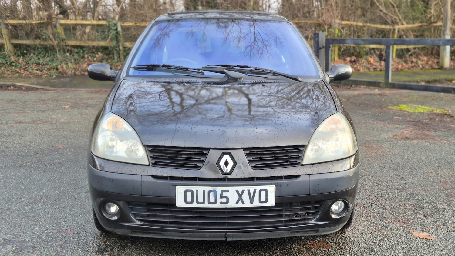 Used Renault Clio 2005 for sale - 77137904: Photo 2