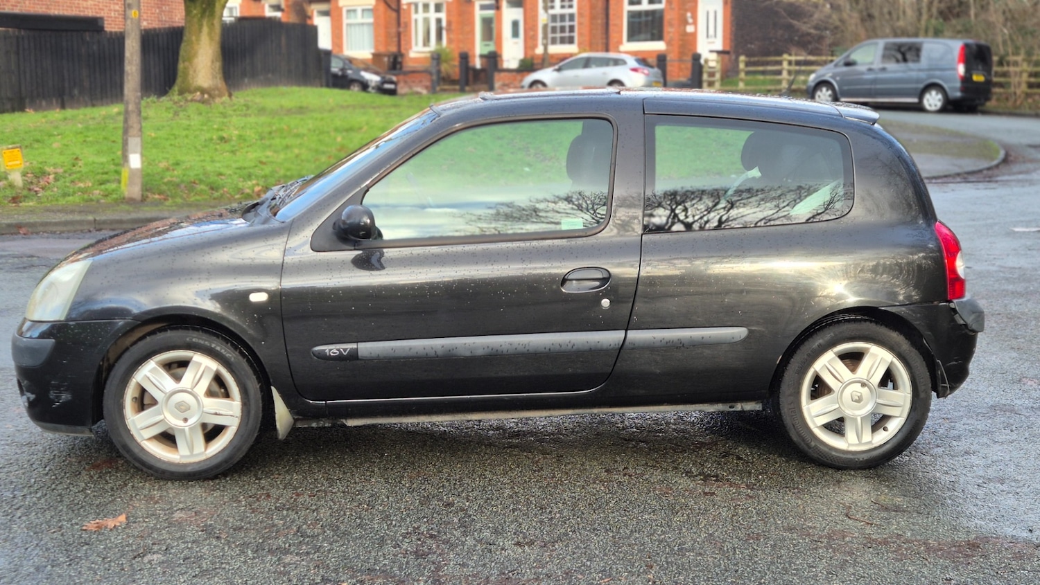 Used Renault Clio 2005 for sale - 77137904: Photo 4