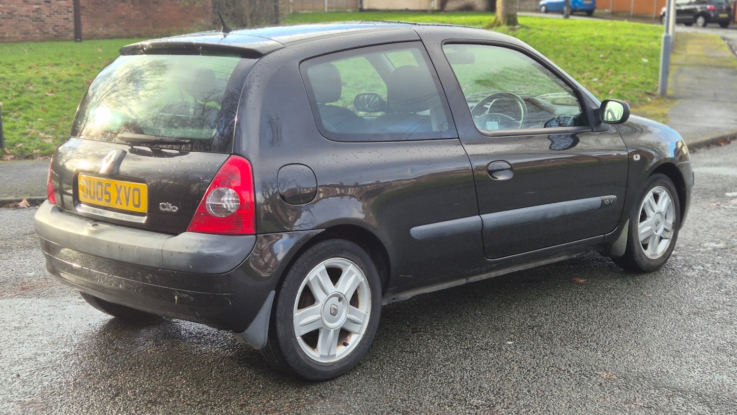Used Renault Clio 2005 for sale - 77137904: Photo 7