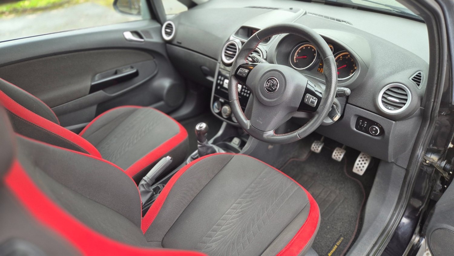 Used Vauxhall Corsa 2011 for sale - 77517544: Photo 14