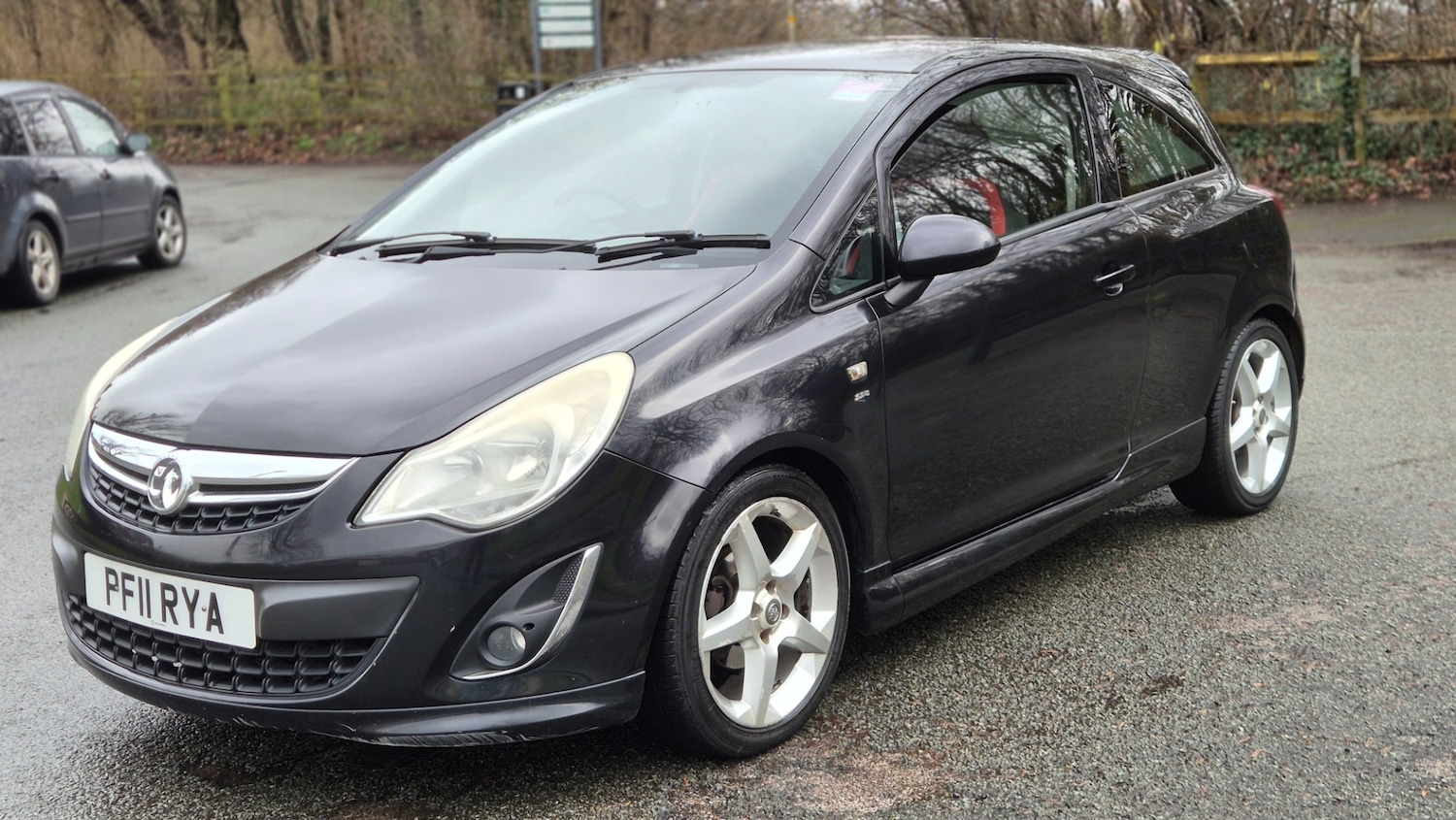 Used Vauxhall Corsa 2011 for sale - 77517544: Photo 3