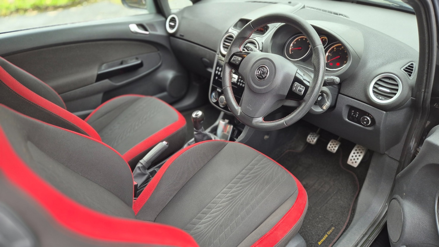 Used Vauxhall Corsa 2011 for sale - 77517544: Photo 9