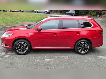 Used Mitsubishi Outlander 2016 for sale - 79592569: Photo