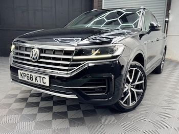Used Volkswagen Touareg 2018 for sale - 78807090: Photo