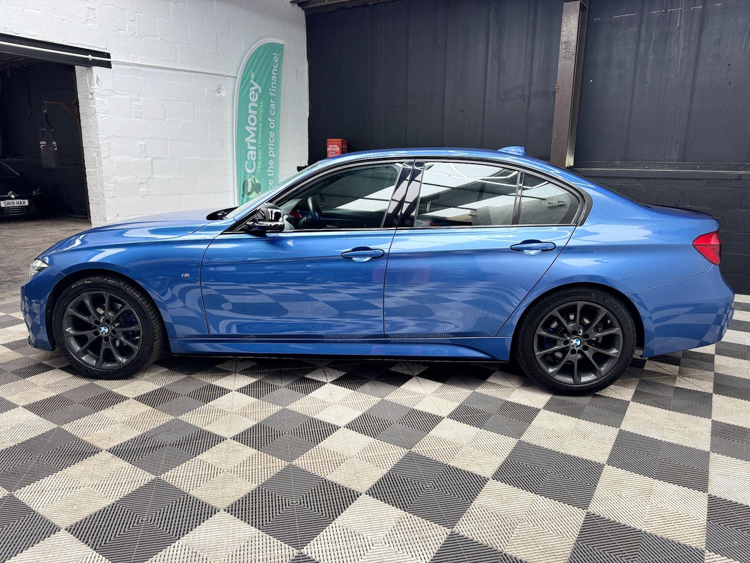 Used BMW 3 Series for sale - 77613055: Photo 16