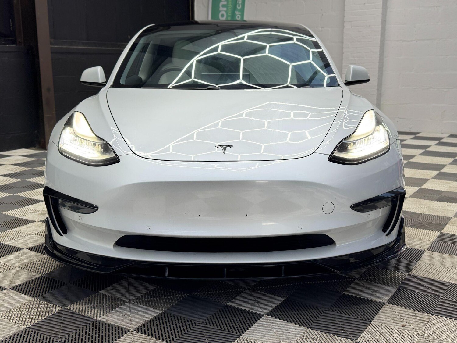 Used Tesla Model 3 2020 for sale - 77611625: Photo 11