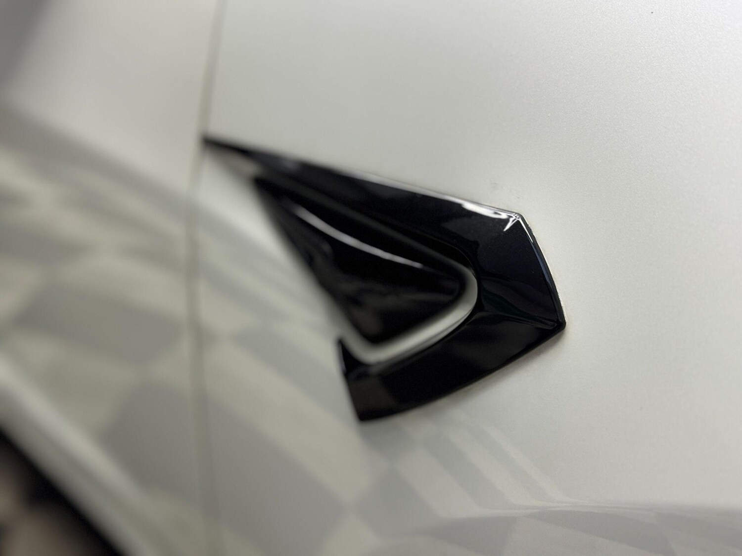 Used Tesla Model 3 2020 for sale - 77611625: Photo 32