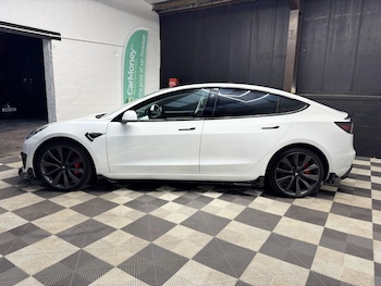 Used Tesla Model 3 2020 for sale - 77611625: Photo