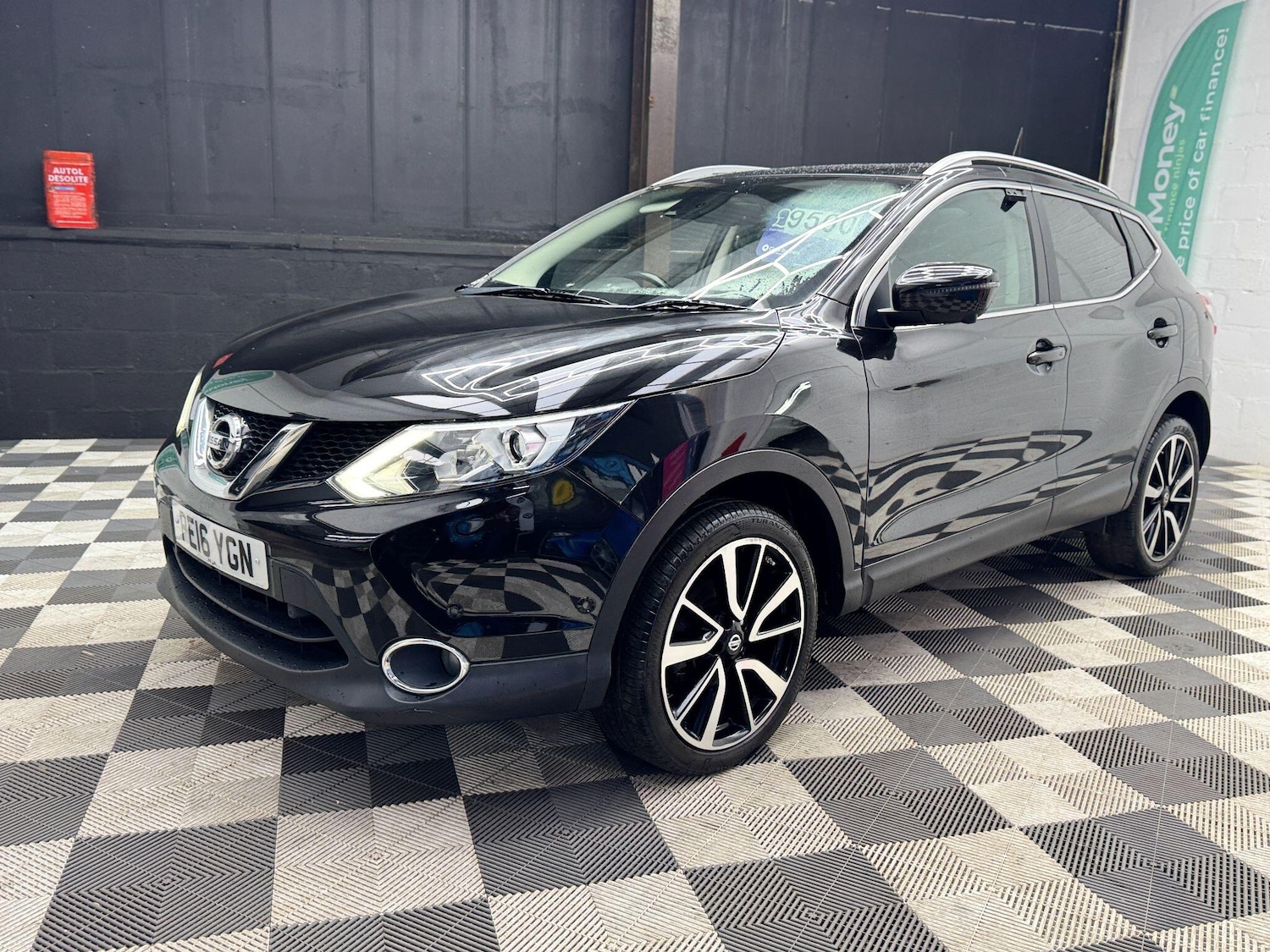 Used Nissan Qashqai 2016 for sale - 77611399: Photo 10