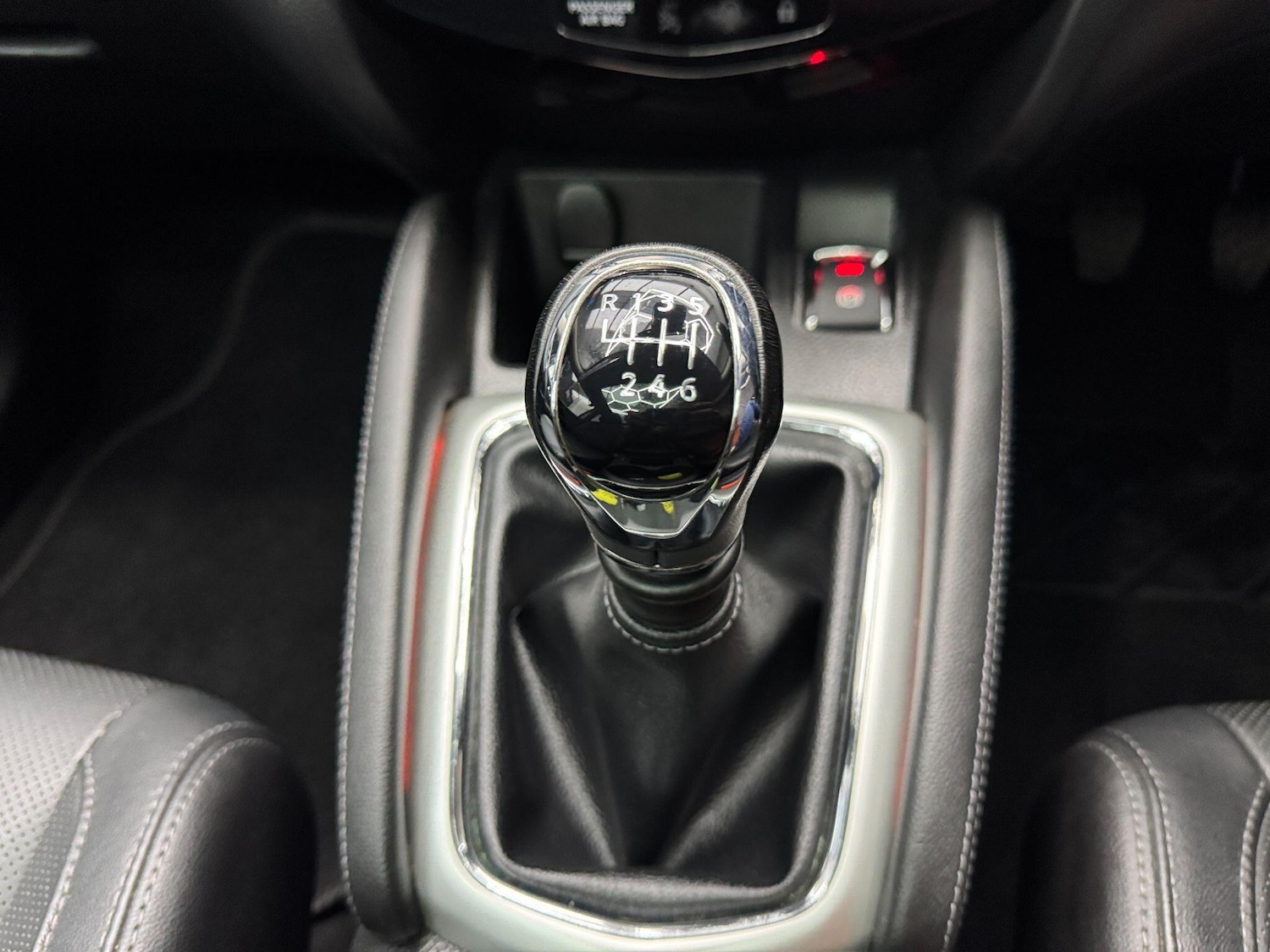 Used Nissan Qashqai 2016 for sale - 77611399: Photo 24