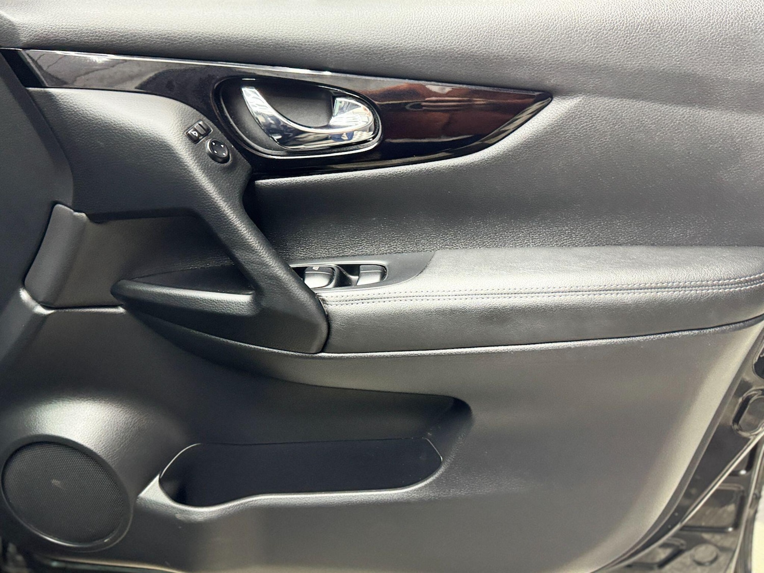 Used Nissan Qashqai 2016 for sale - 77611399: Photo 34