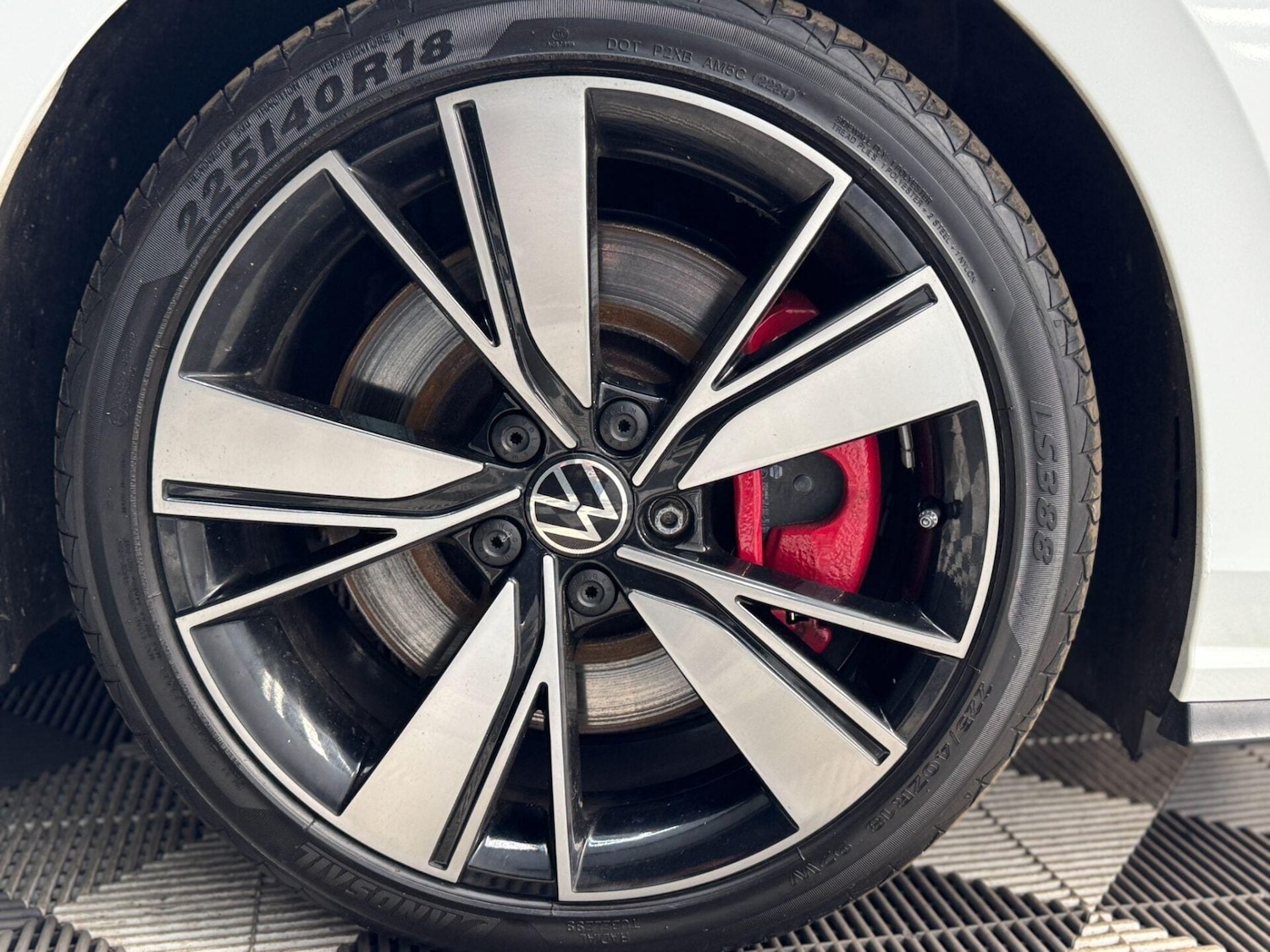 Used Volkswagen Golf 2020 for sale - 77878008: Photo 34