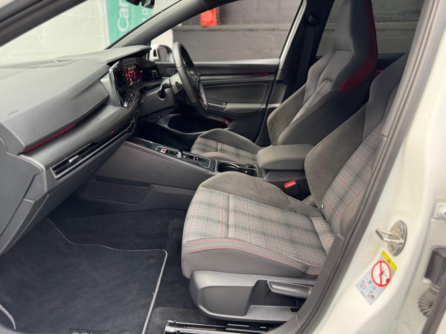 Used Volkswagen Golf 2020 for sale - 77878008: Photo 44