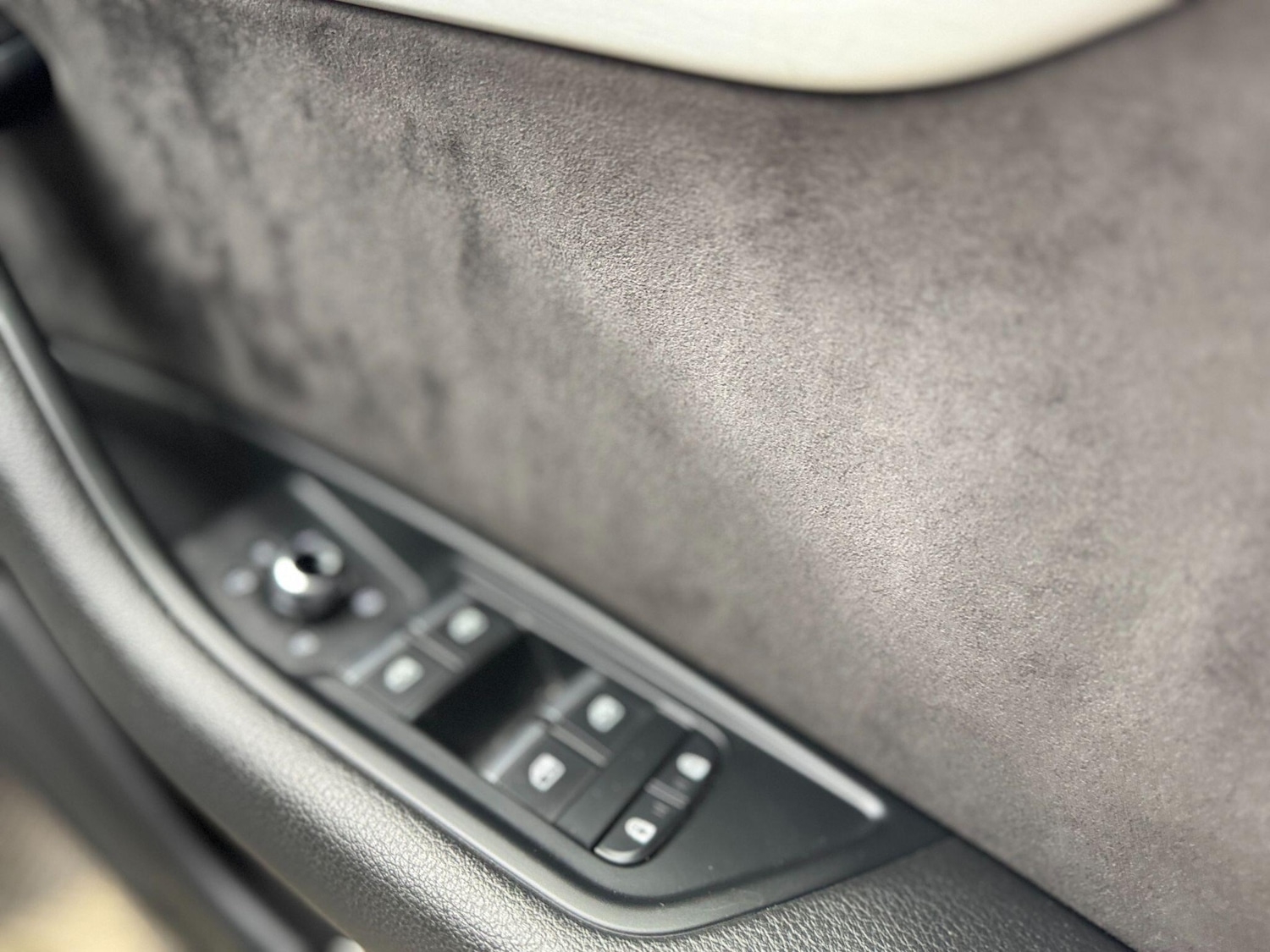 Used Audi A4 for sale - 77612900: Photo 33