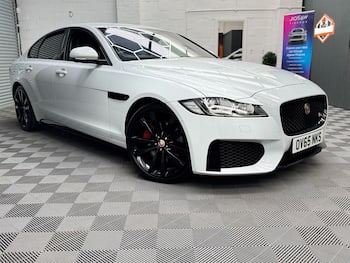 Used Jaguar XF 2015 for sale - 79693202: Photo