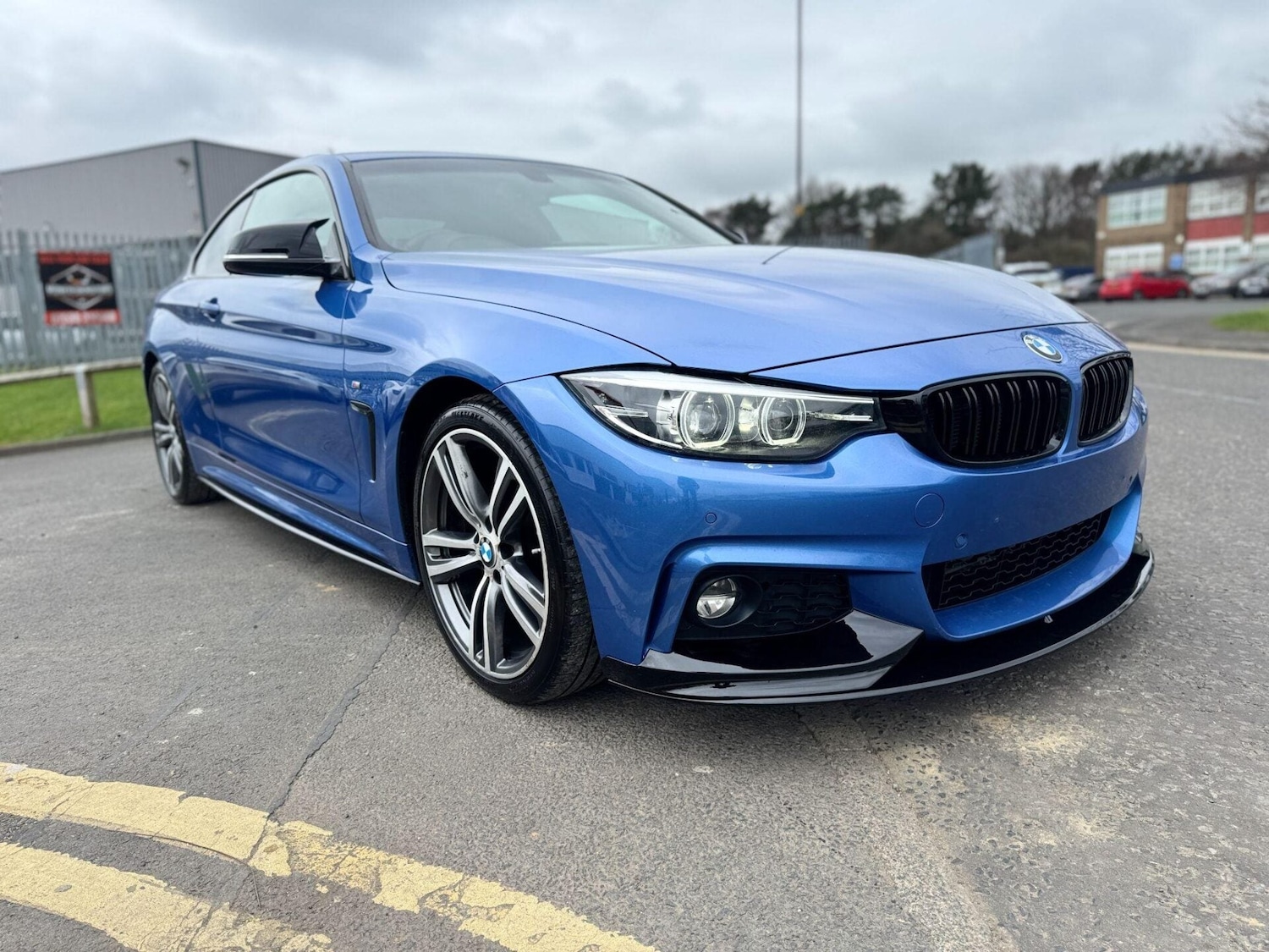 Used BMW 4 Series 2018 for sale - 77947193: Photo 2