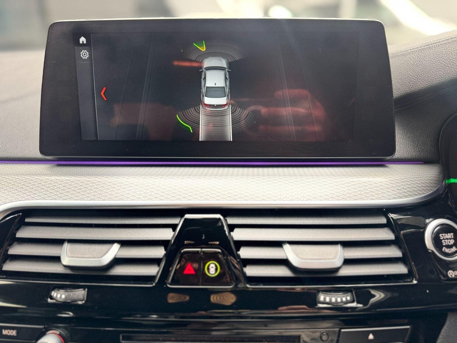 Used BMW 5 Series 2018 for sale - 77878040: Photo 32