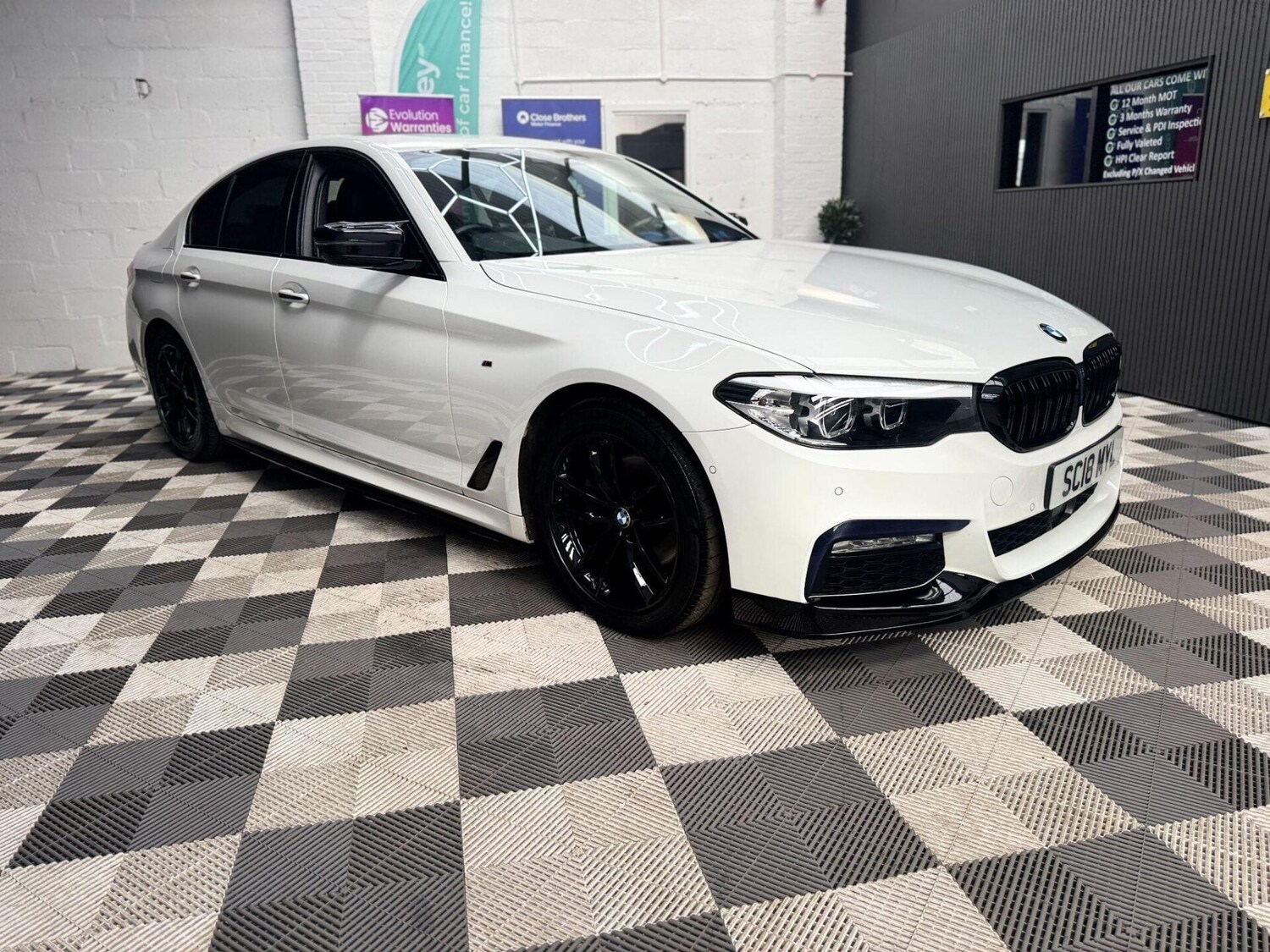Used BMW 5 Series 2018 for sale - 77878040: Photo 6