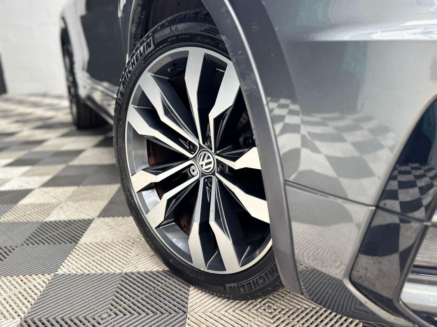 Used Volkswagen Tiguan 2018 for sale - 77878053: Photo 41