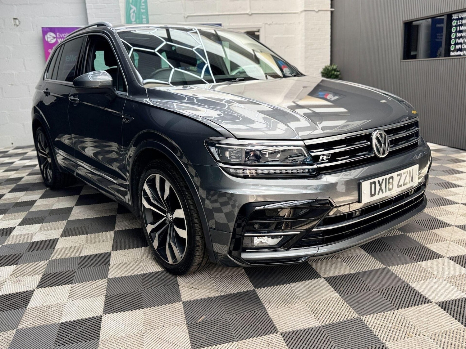 Used Volkswagen Tiguan 2018 for sale - 77878053: Photo 6