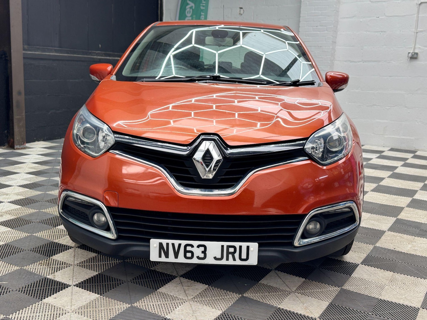 Used Renault Captur for sale - 77613053: Photo 11
