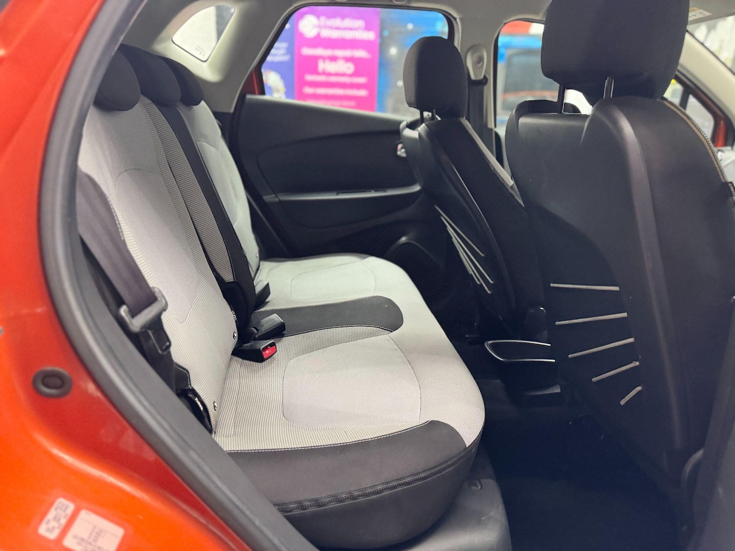 Used Renault Captur for sale - 77613053: Photo 32