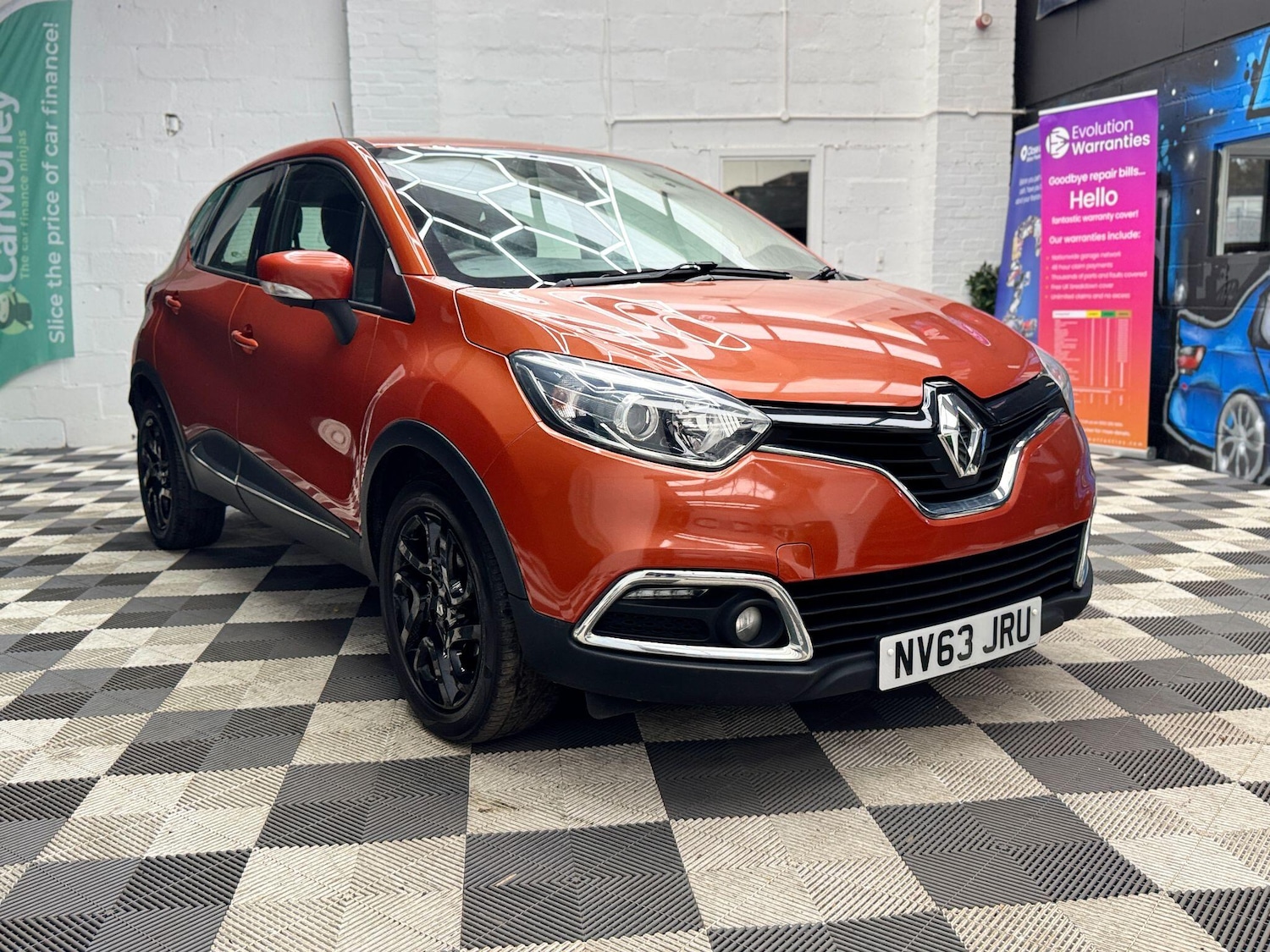 Used Renault Captur for sale - 77613053: Photo 8