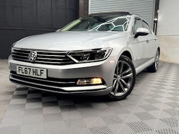 Used Volkswagen Passat 2017 for sale - 78281301: Photo