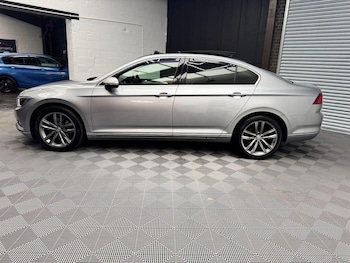 Used Volkswagen Passat 2017 for sale - 78281301: Photo