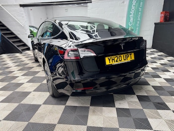 Used Tesla Model 3 2020 for sale - 77611716: Photo