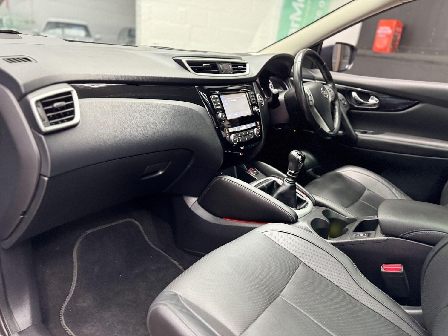 Used Nissan Qashqai 2016 for sale - 77878005: Photo 23