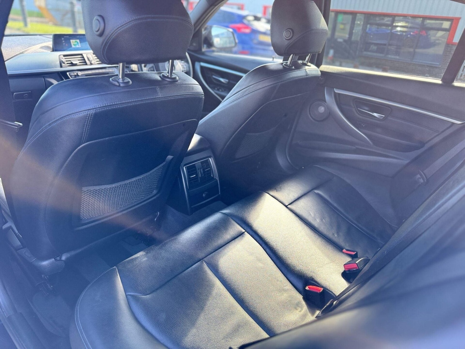 Used BMW 3 Series 2017 for sale - 77931017: Photo 30