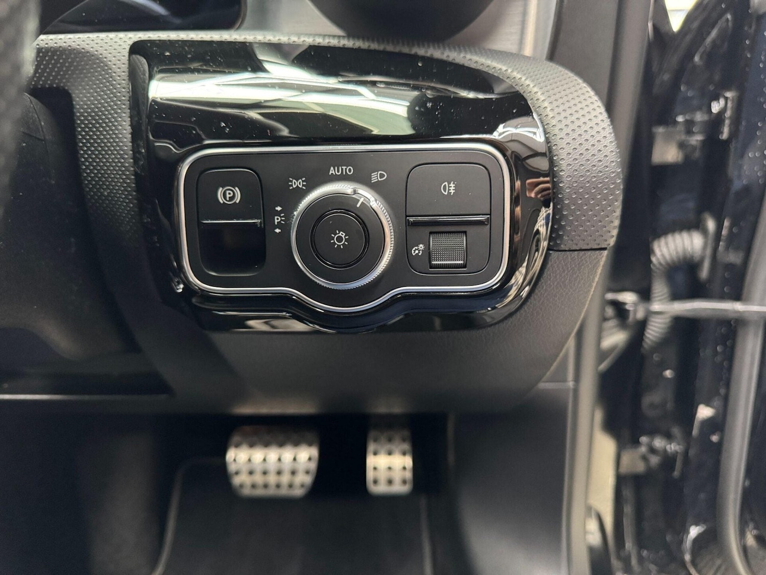 Used Mercedes-Benz CLA 2021 for sale - 77878030: Photo 41