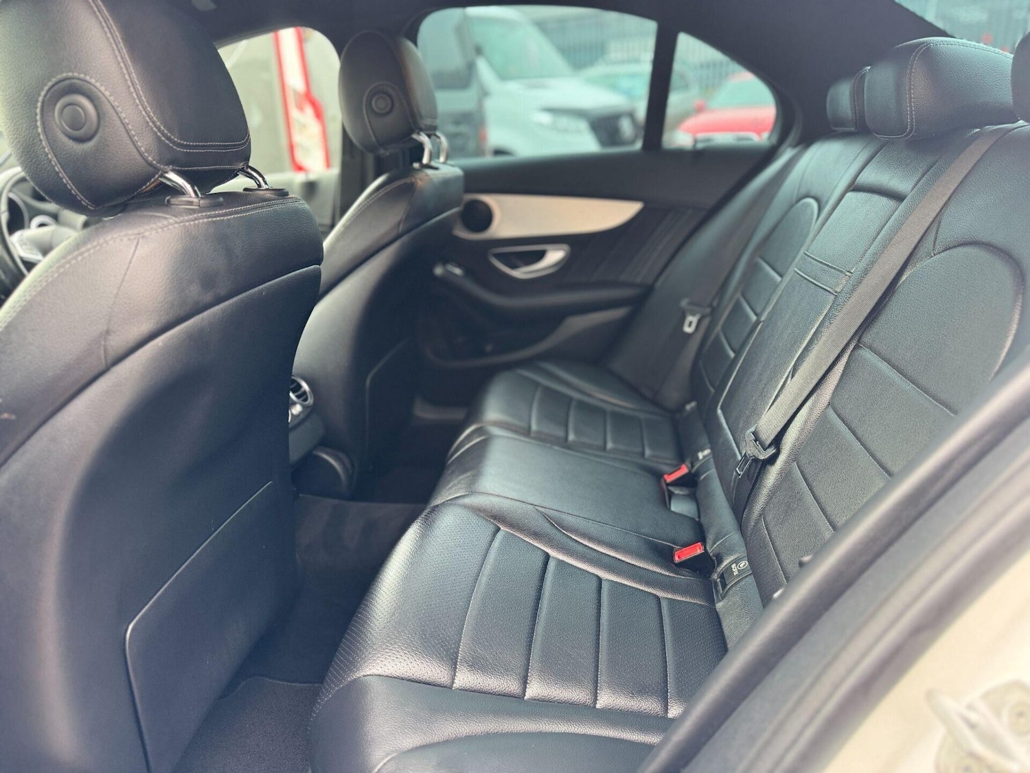 Used Mercedes-Benz C Class 2016 for sale - 77952101: Photo 16