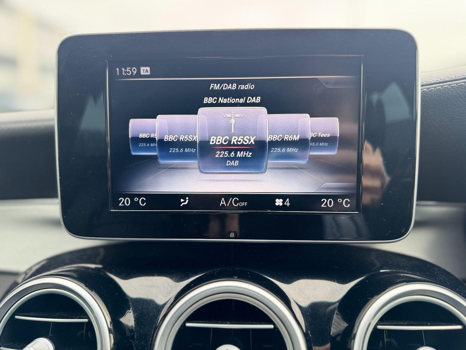 Used Mercedes-Benz C Class 2016 for sale - 77952101: Photo 22