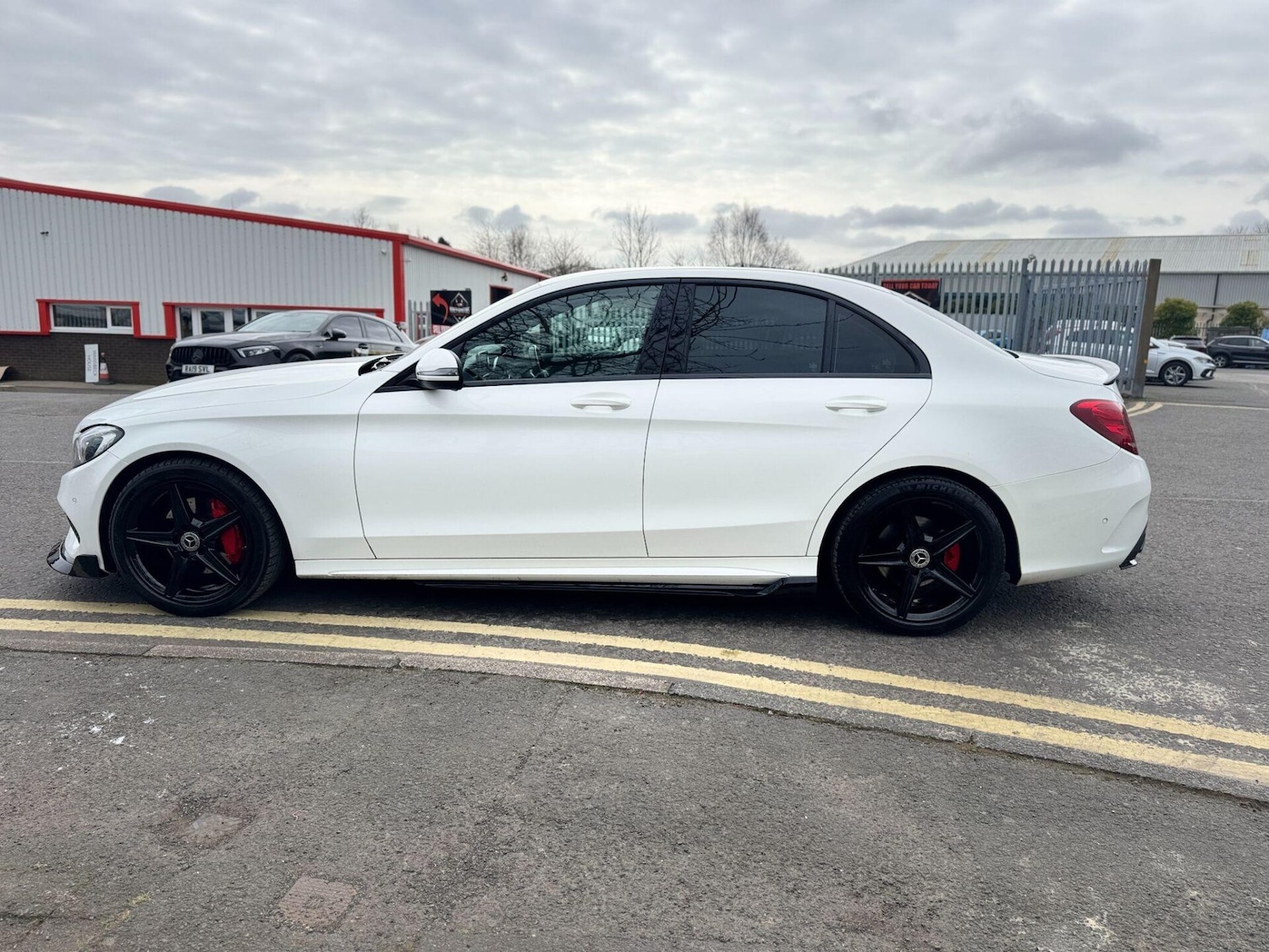 Used Mercedes-Benz C Class 2016 for sale - 77952101: Photo 9