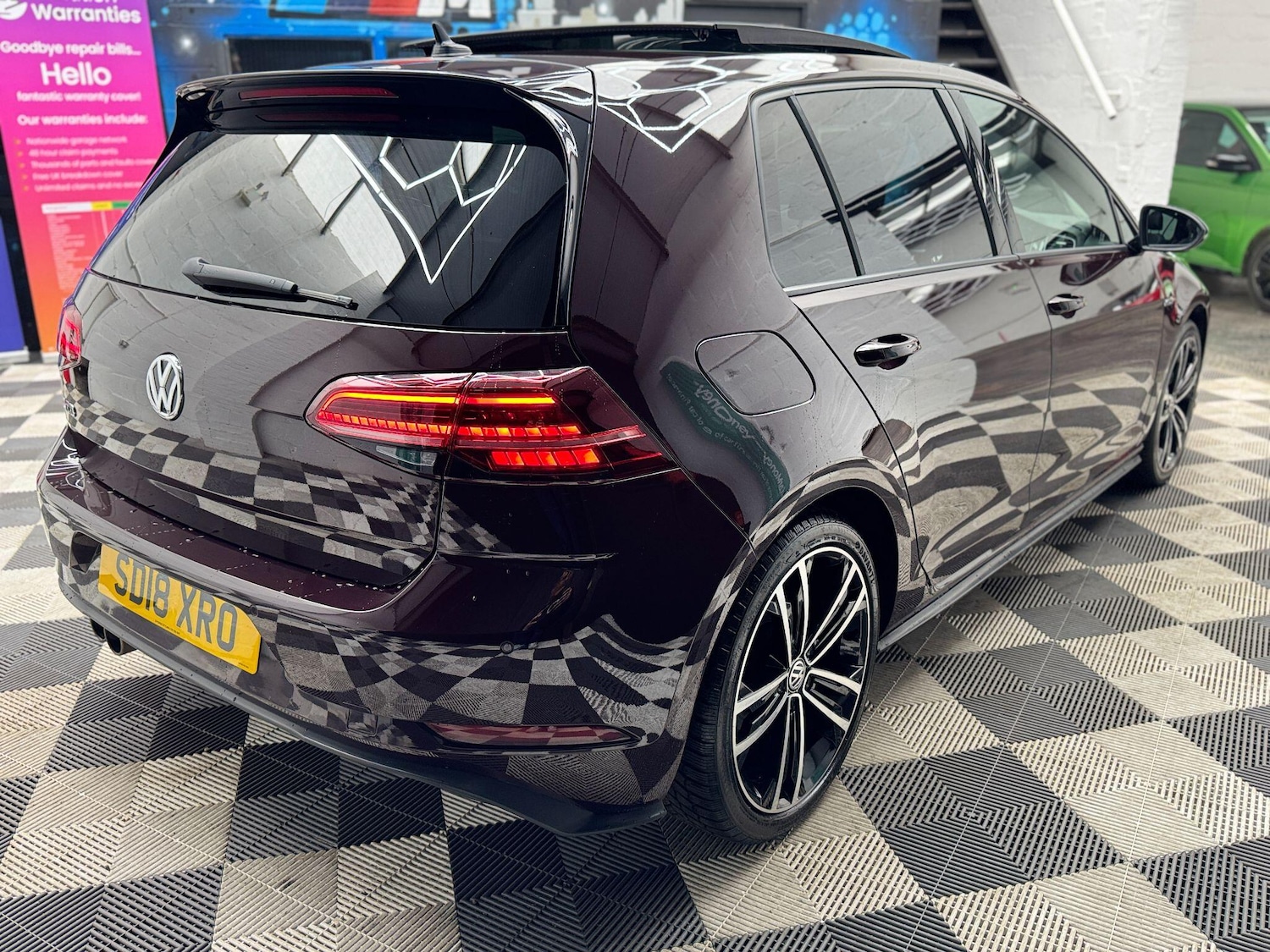 Used Volkswagen Golf 2018 for sale - 77611976: Photo 17