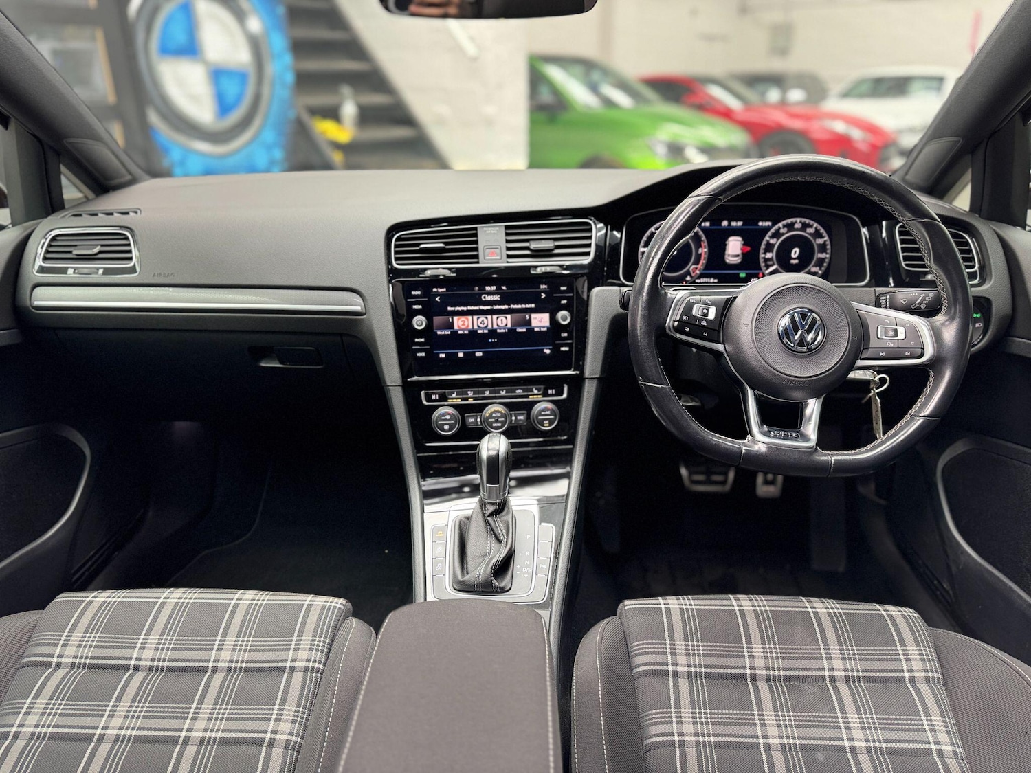 Used Volkswagen Golf 2018 for sale - 77611976: Photo 21