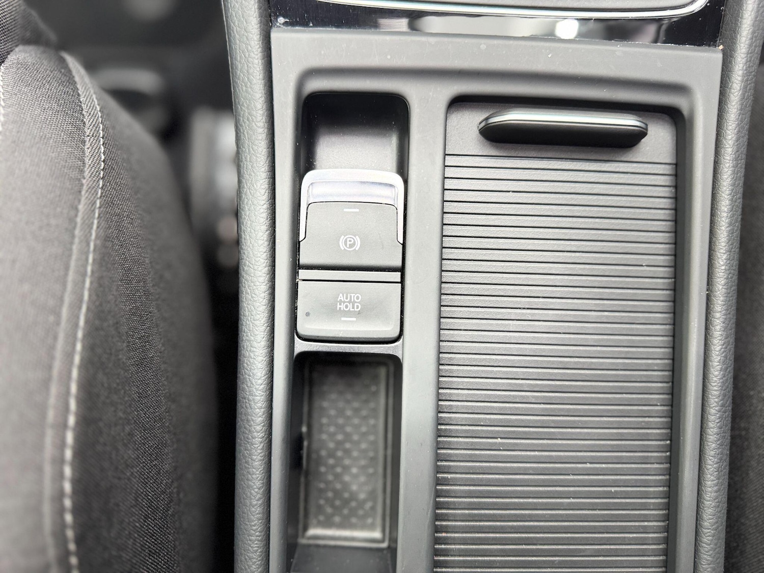 Used Volkswagen Golf 2018 for sale - 77611976: Photo 27