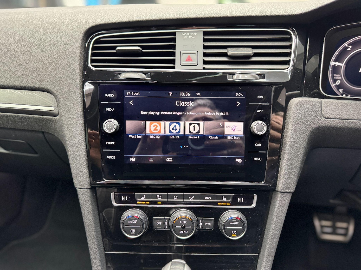 Used Volkswagen Golf 2018 for sale - 77611976: Photo 30