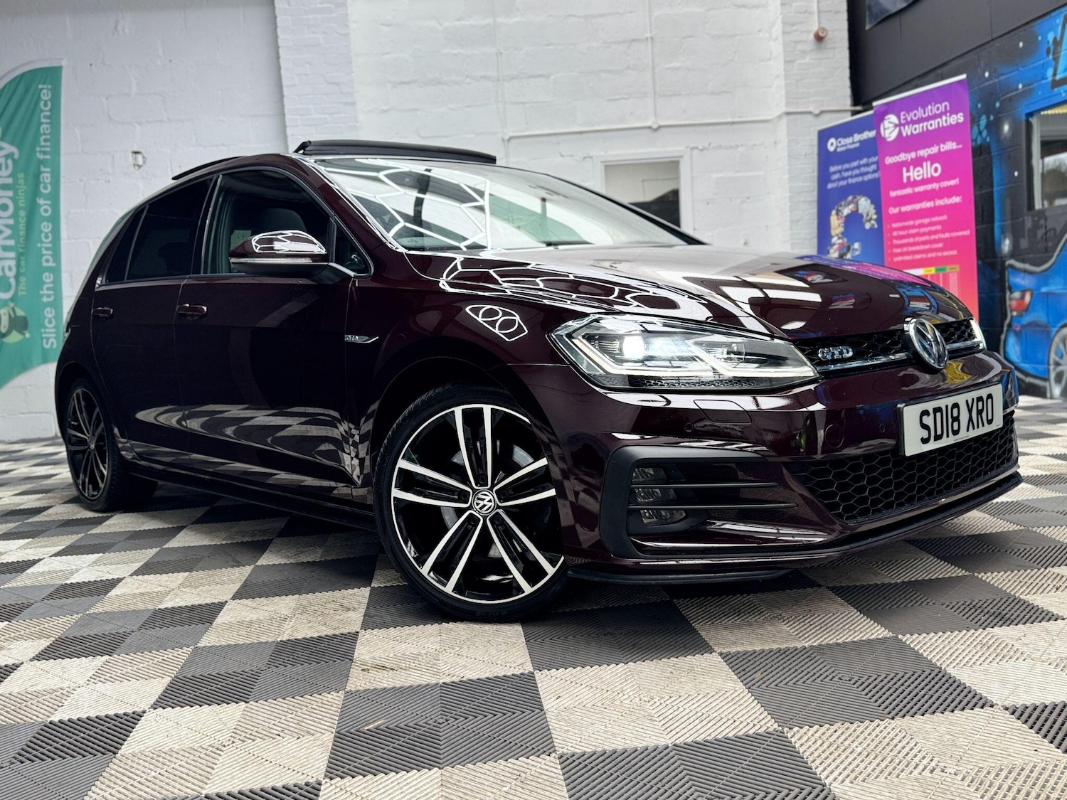 Used Volkswagen Golf 2018 for sale - 77611976: Photo 5