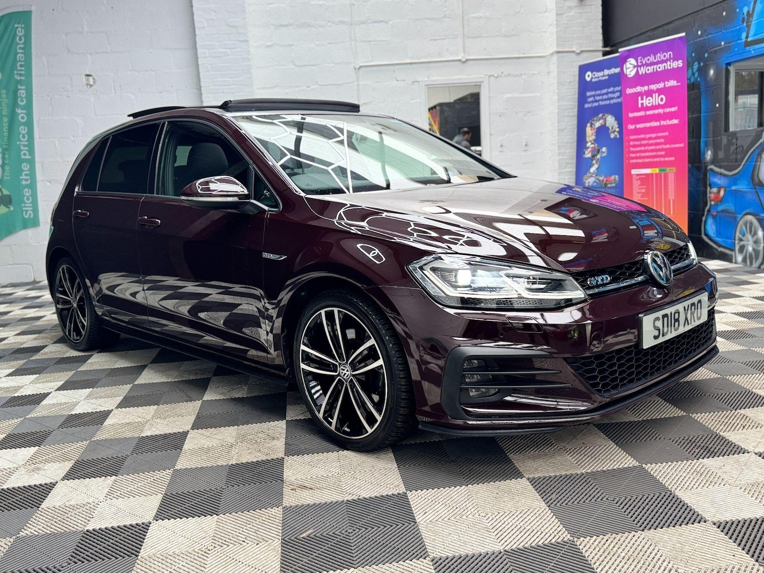 Used Volkswagen Golf 2018 for sale - 77611976: Photo 7