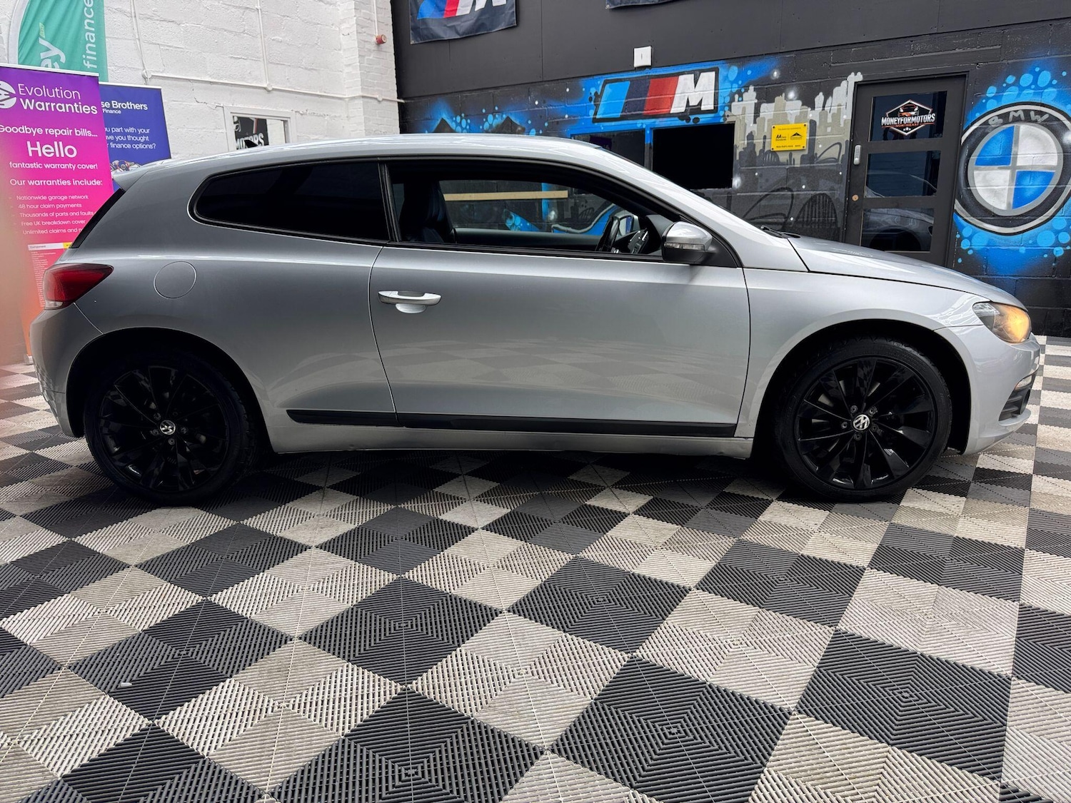 Used Volkswagen Scirocco 2013 for sale - 77657689: Photo 25