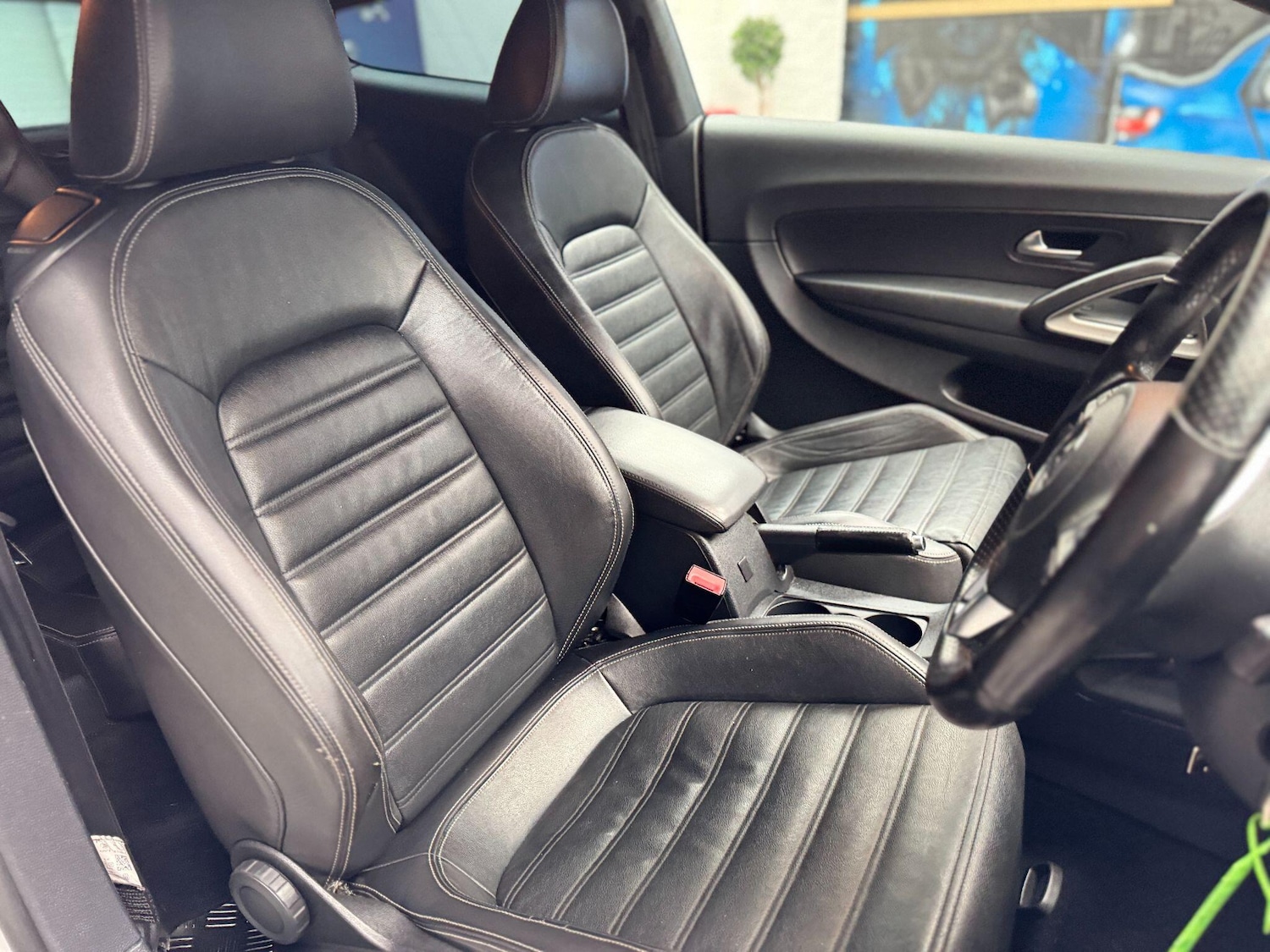 Used Volkswagen Scirocco 2013 for sale - 77657689: Photo 31