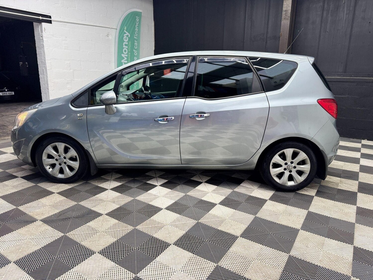 Used Vauxhall Meriva 2010 for sale - 77878000: Photo 15