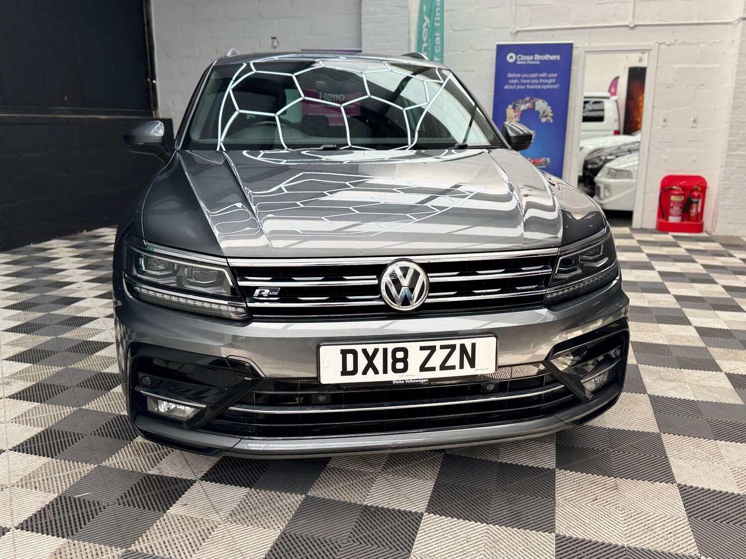 Used Volkswagen Tiguan 2018 for sale - 77838836: Photo 11