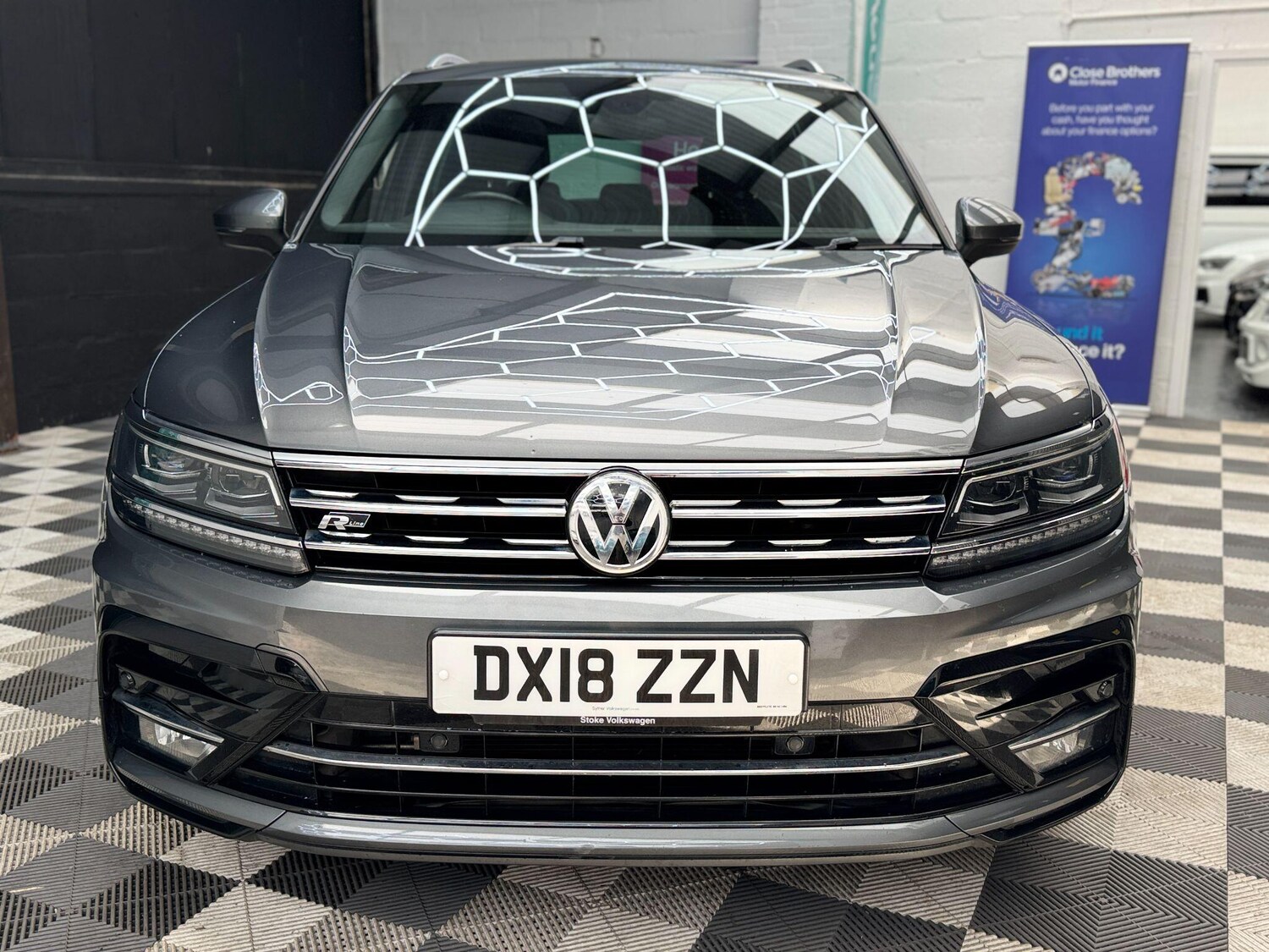 Used Volkswagen Tiguan 2018 for sale - 77838836: Photo 9