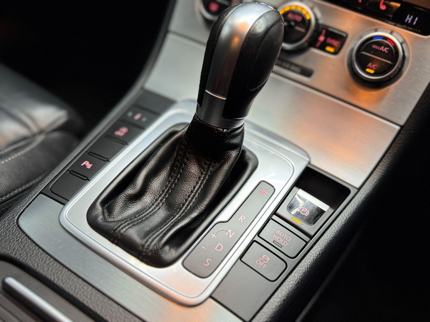 Used Volkswagen CC 2014 for sale - 77611869: Photo 20