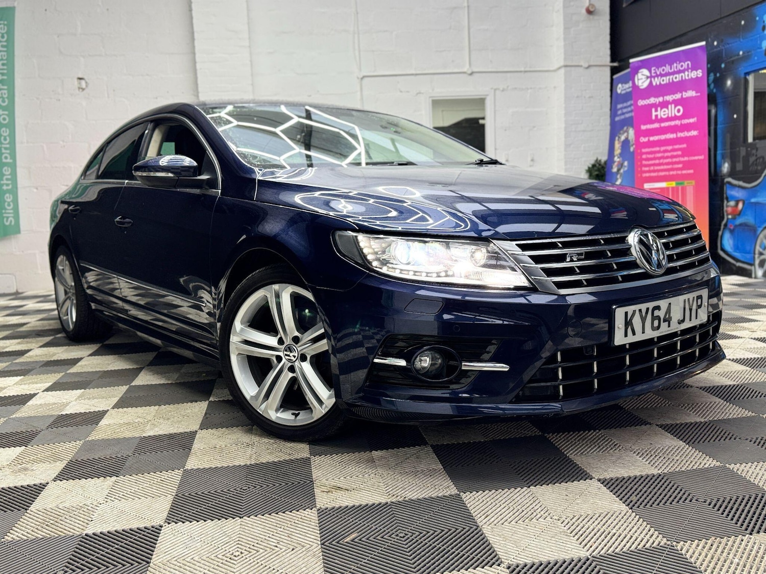 Used Volkswagen CC 2014 for sale - 77611869: Photo 6