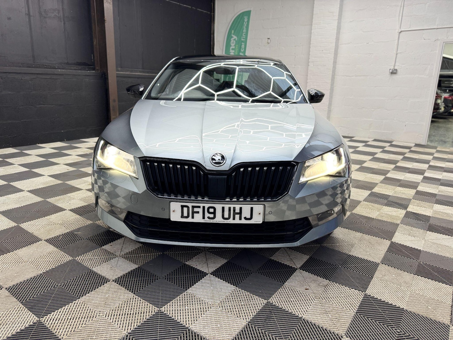 Used Skoda Superb 2019 for sale - 77612318: Photo 10